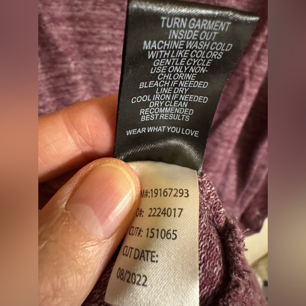 Excellent used condition, size 1 sweater from Super Soft by Torrid, color mauve - Picture 5 of 15